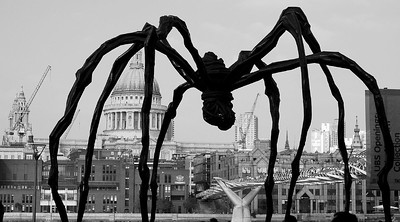 spider Maman - Louise Bourgeois